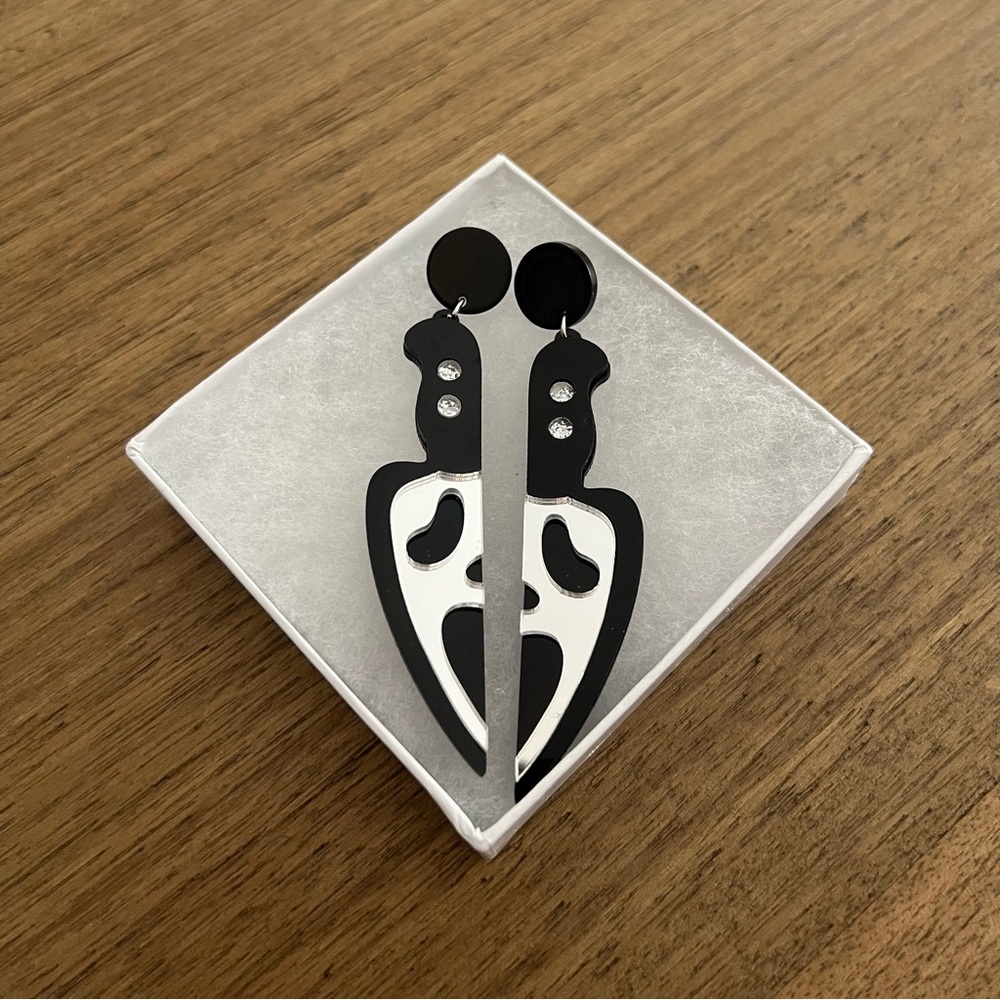 NWOT Y2K Knife Earrings -Large